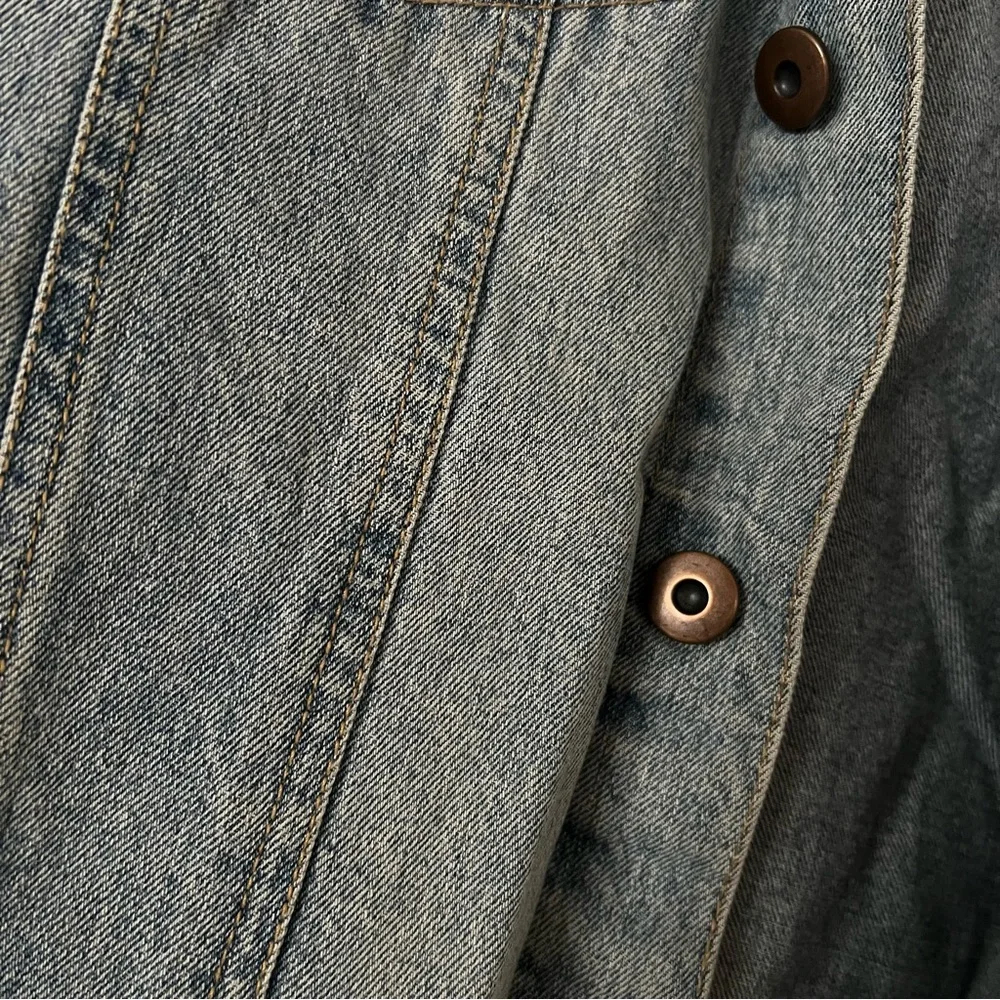 Aeropostale jean jacket - Picture 7 of 8